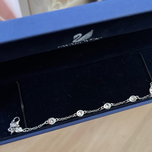 Swarovski bracelet - Picture 8 of 9